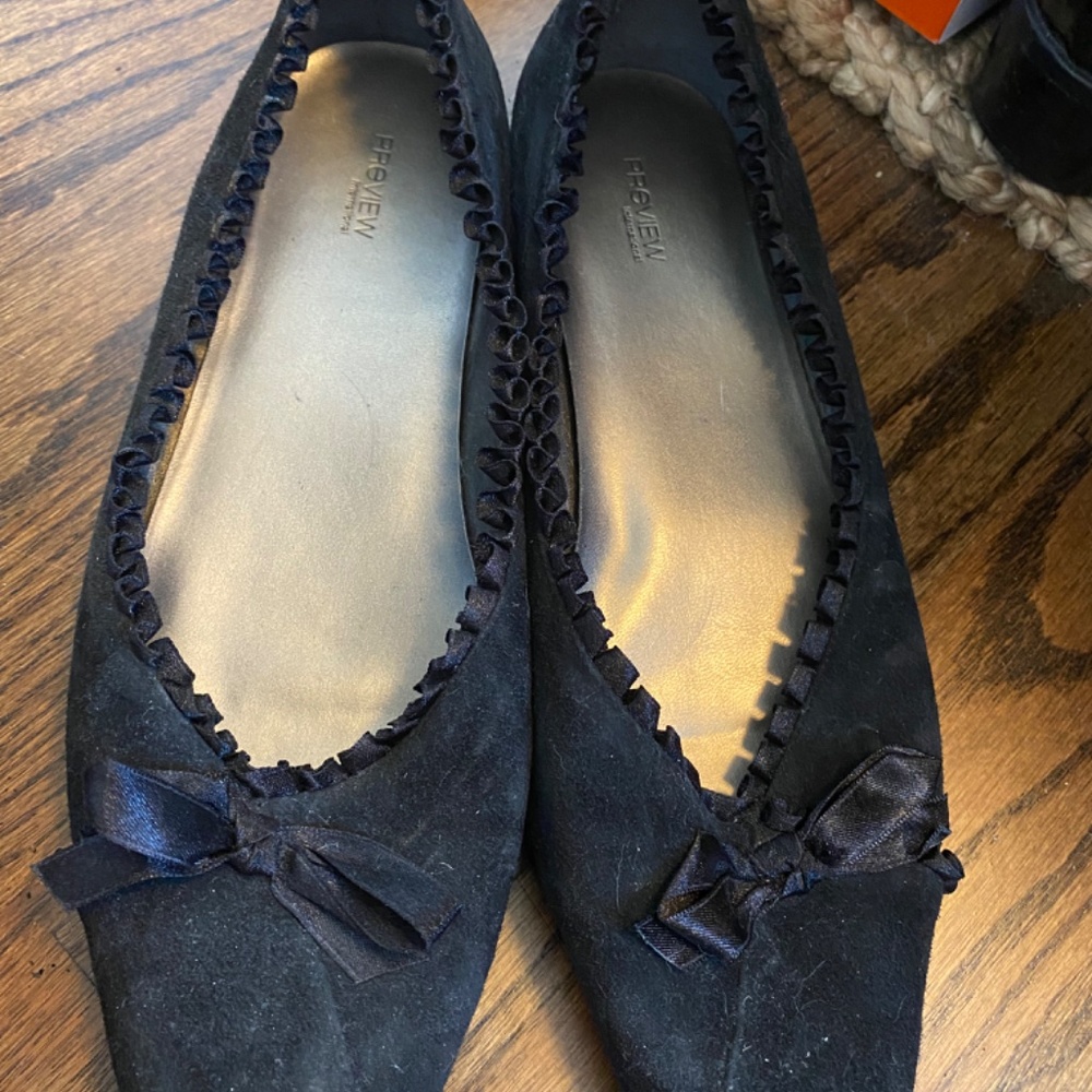 Preview Black Flats